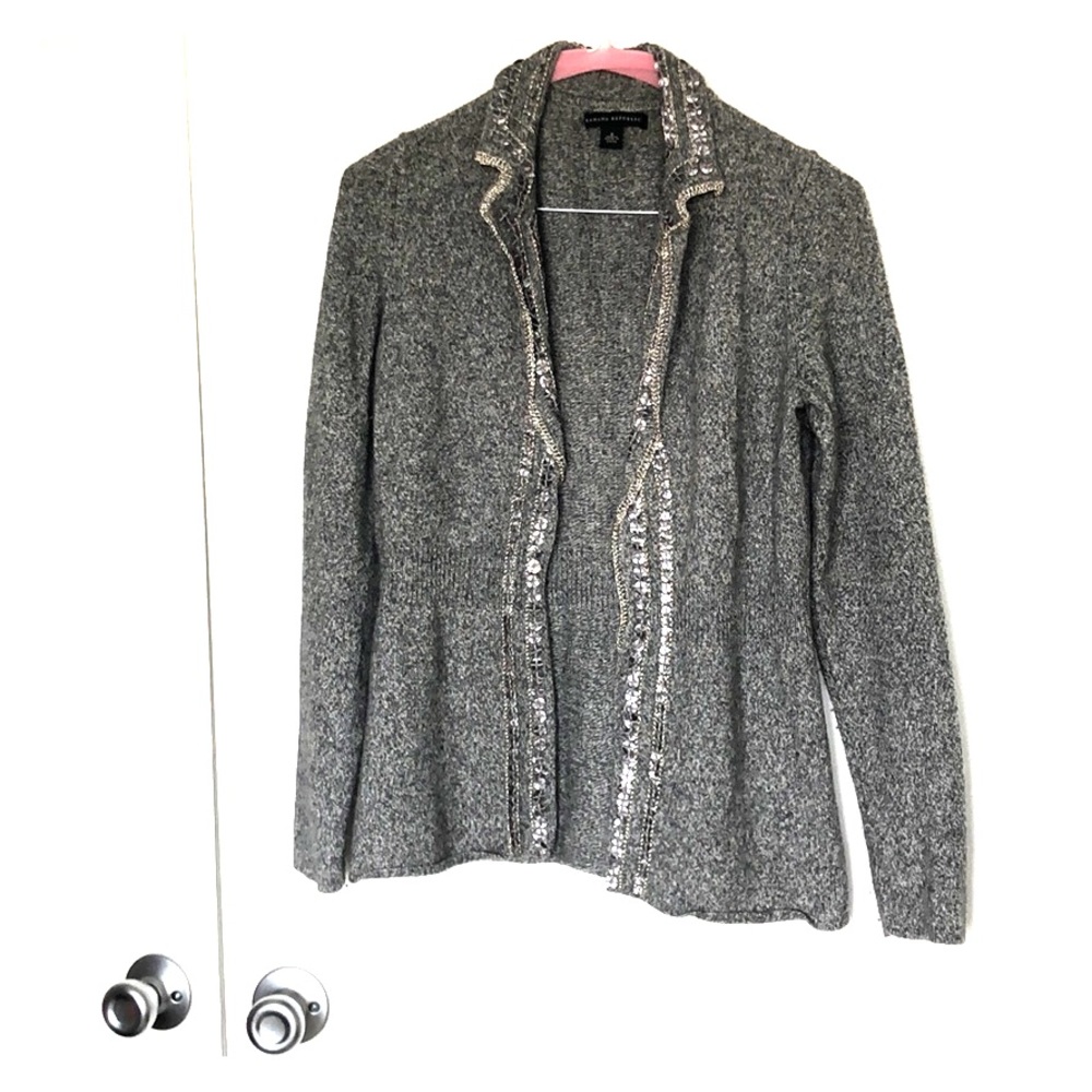 Blazer/style grey sweater